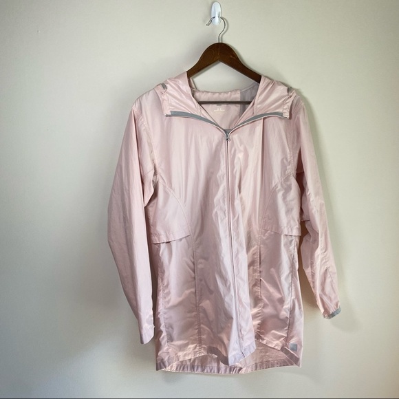 MEC Travel Light Jacket Lightweight Rain Jacket Hooded Powder Rose Medium - Picture 2 of 11